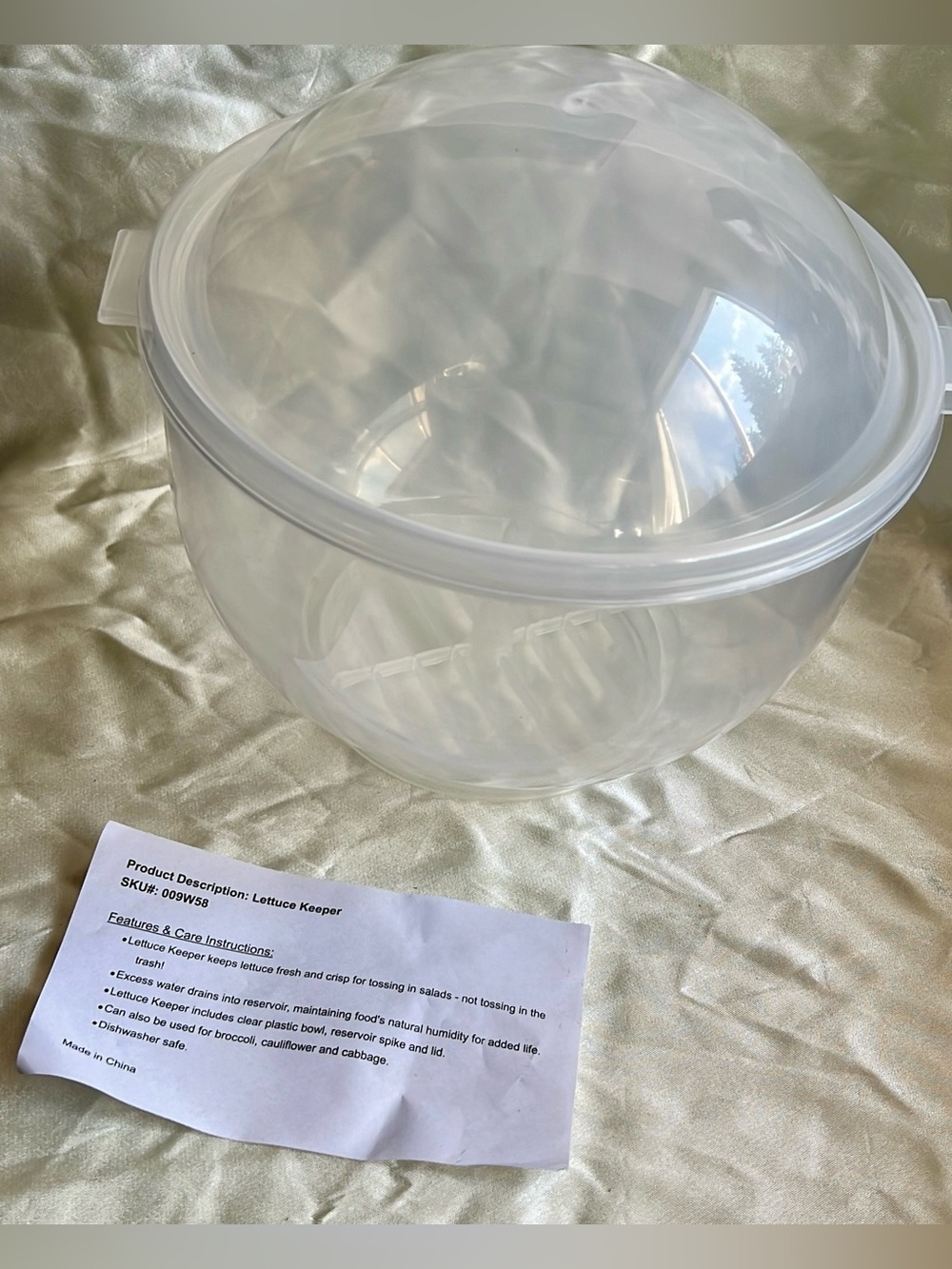 Clear Lettuce Keeper Bowl with Lid - White/Clear New
